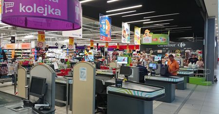 Sieć marketów apeluje do klientów. W serze wykryto bakterie E.coli