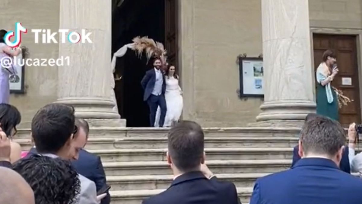 Zaskakujące zachowanie pary młodej