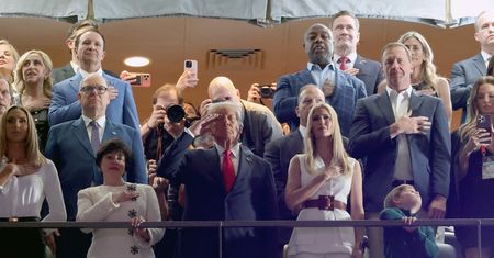 Trump dokonał tego jako pierwszy. Wiwaty i buczenie