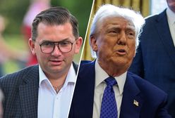 Zapytali go o skandowanie na cześć Trumpa. Poseł PiS przyniósł zdjęcie