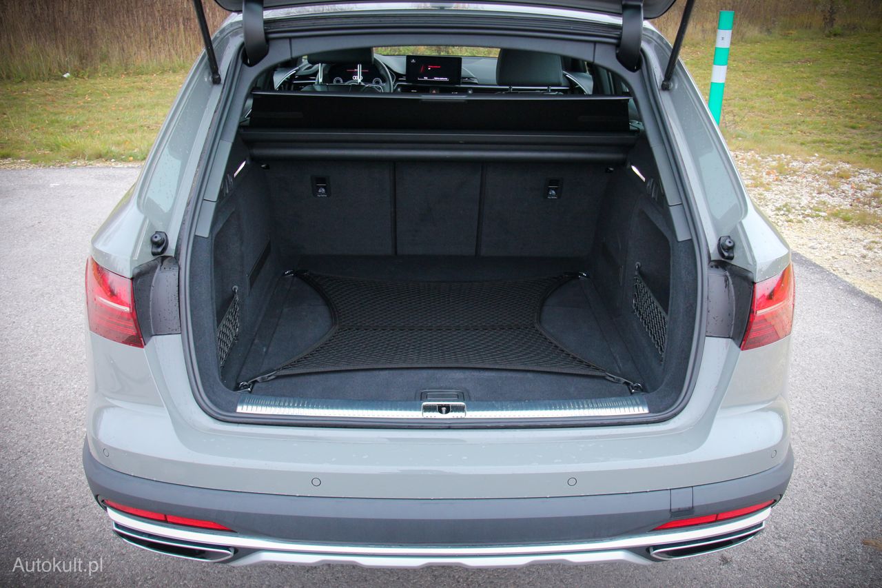 Bagażnik Audi A4 Allroad jest ustawny i funkcjonalny