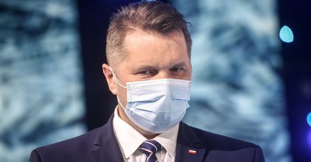 Encykliki papieża na lekcjach przedsiębiorczości? Nowy pomysł Czarnka