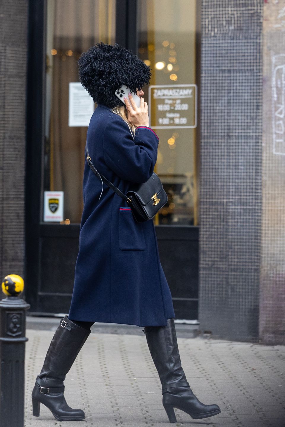 Katarzyna Warnke taszczy siaty