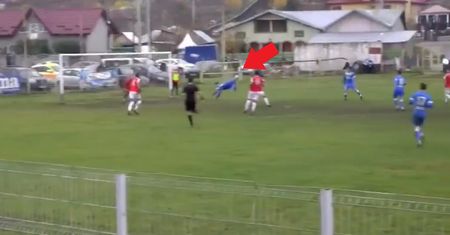 #dziejesiewsporcie: fenomenalny gol w III lidze! Strzał piętką, z powietrza!