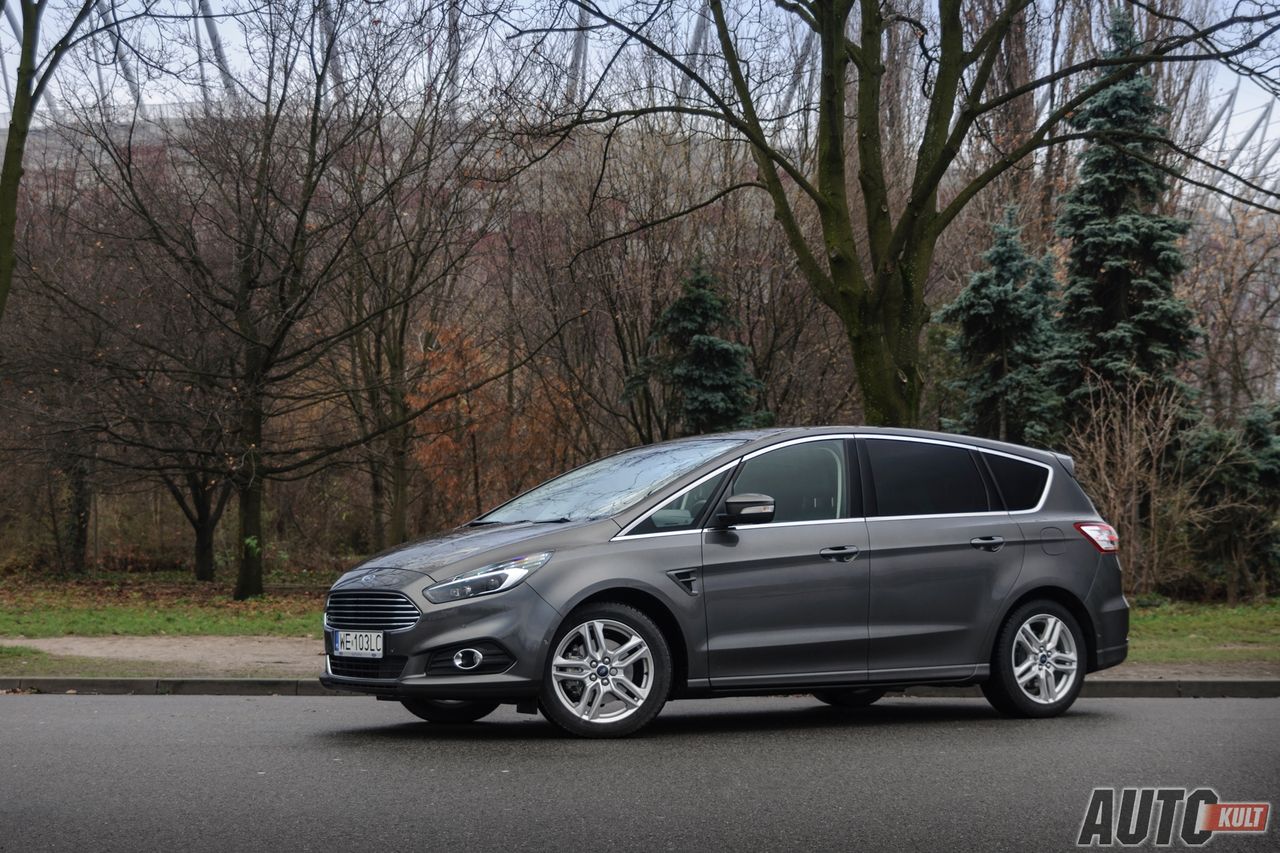 Ford S-Max 2.0 TDCi PowerShift Titanium - test, opinia, spalanie, cena