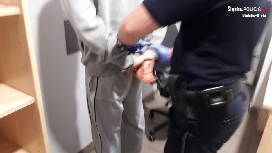 Bielsko-Biała. Bielscy policjanci tylko w ostatnich dniach złapali osiem osób unikających wymiaru sprawiedliwości.