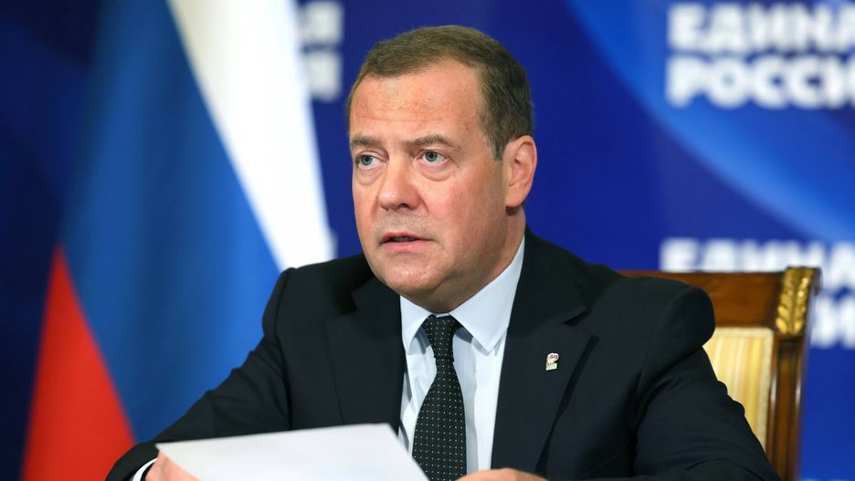 Archiwum zagraniczne East News 2023-09
Russia Medvedev 8510628 07.09.2023 Deputy head of Russia s Security Council and chairman of the United Russia party, Dmitry Medvedev chairs a meeting on social and economic development and digitalization of public services in new regions, at the Gorki state residence, outside Moscow, Russia. Ekaterina Shtukina / Sputnik Gorky Moscow region Russia PUBLICATIONxINxGERxSUIxAUTxESTxLTUxLATxNORxSWExDENxNEDxPOLxUKxONLY Copyright: xEkaterinaxShtukinax
IMAGO/Ekaterina Shtukina