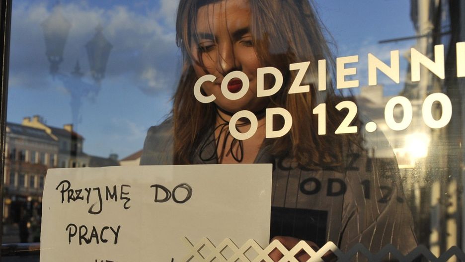 Ofert pracy sezonowej jest bardzo dużo, ale chętnych brakuje. Pracodawcy najczęściej proponują najniższe wynagrodzenie.  Wyższa stawka przyciągnęłaby kandydatów do pracy - twierdzi Ewelina Gawlik, prezes Nova Praca Group  fot. archiwalne/ilustracyjne B. Frydrych/ Polska Press