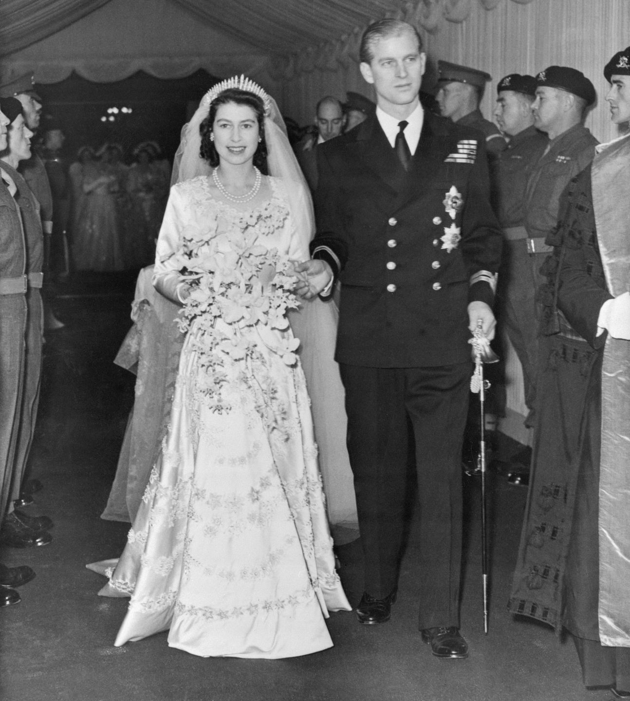 Królowa Elżbieta i książę Filip w dniu ślubu w 1947 r.