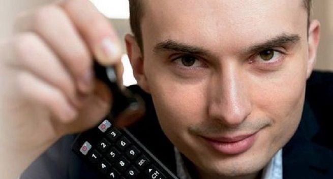 MWE Networks otwiera oddział we Wrocławiu i tworzy dział radiodyfuzji. Robert Berger dyrektorem techniki