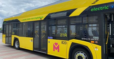 Sosnowiec. Dotarły pierwsze żółte elektryki. Na jakich trasach pojadą?
