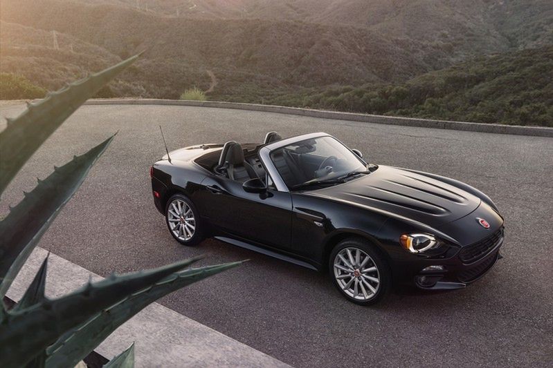 Fiat 124 Spider wreszcie zaprezentowany! [aktualizacja]