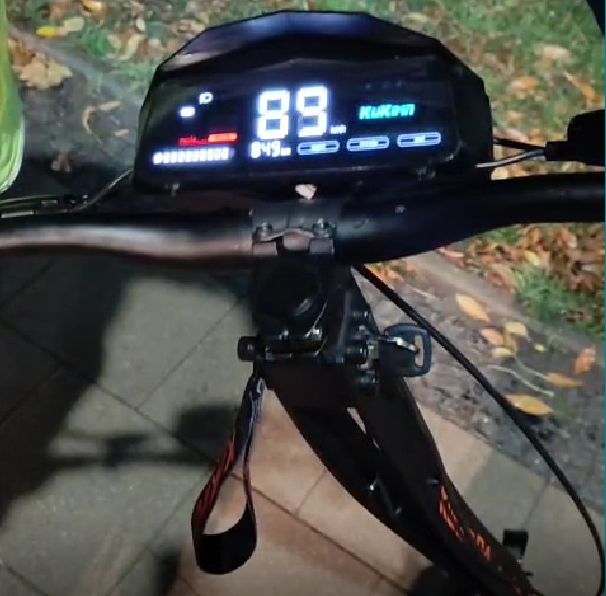 Groźny wypadek 17-latka na hulajnodze elektrycznej