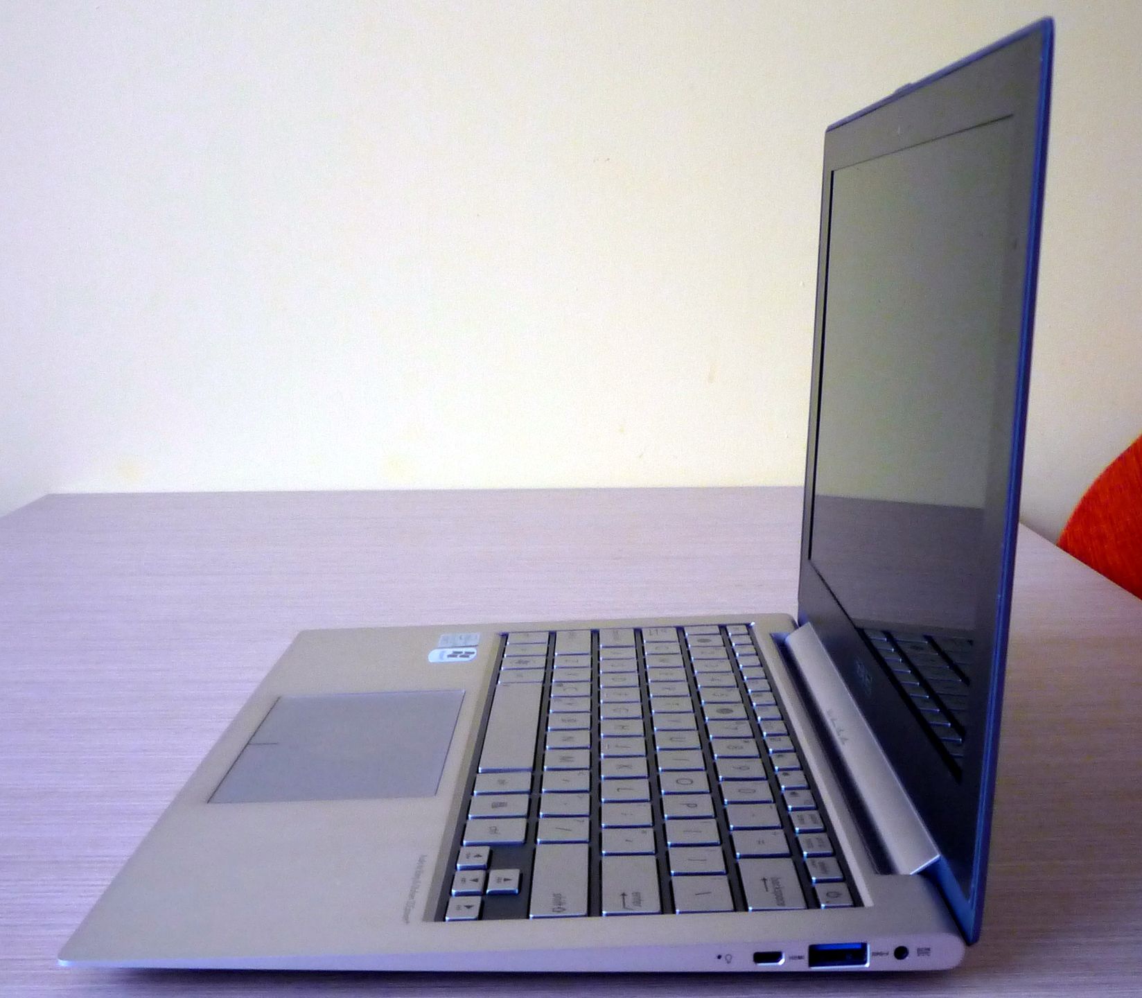 Asus Zenbook UX21E – żyletka z Core i7 [test] 28