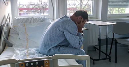 Intymny problem. Nowy objaw COVID może wystąpić jeszcze przed gorączką