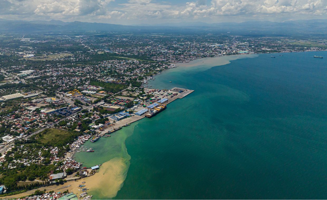 Trzęsienie ziemi na Filipinach. Rosną obawy przed tsunami
