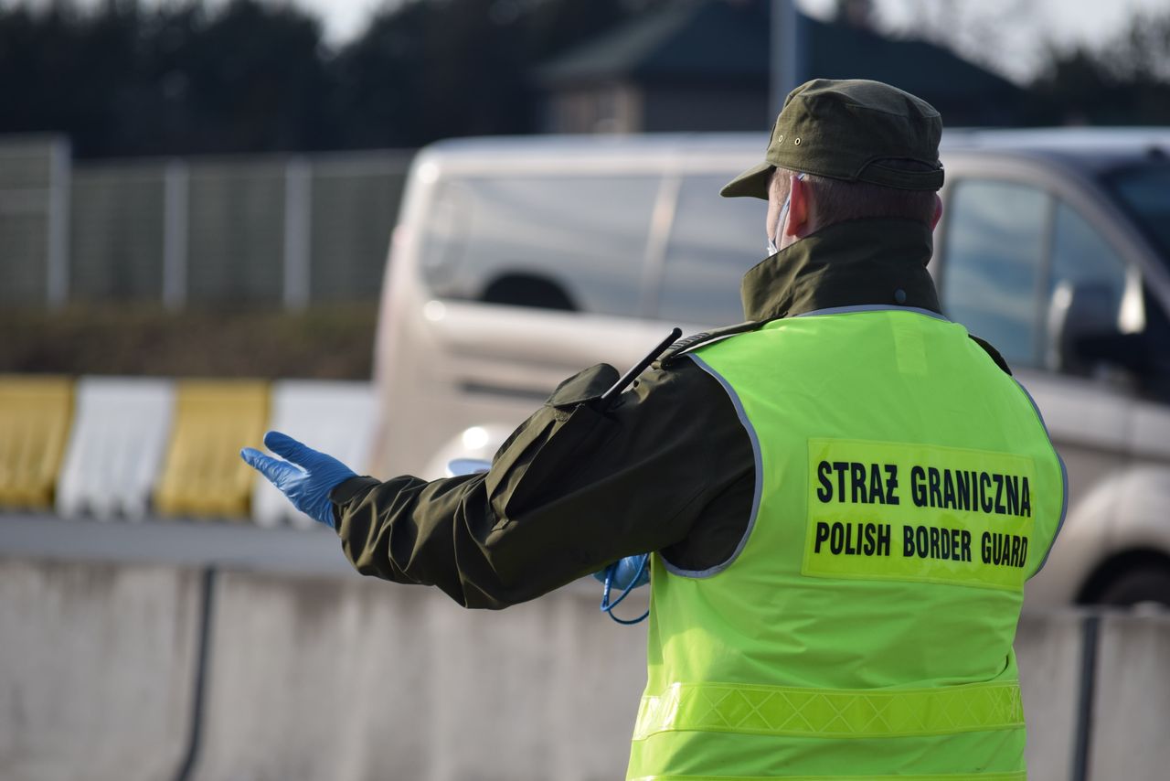 Czesi zaostrzają restrykcje. Bez testu tylko na 12 godzin tranzytem