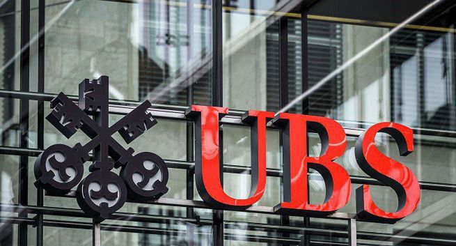 Bank UBS przedłuża współpracę z Clue PR