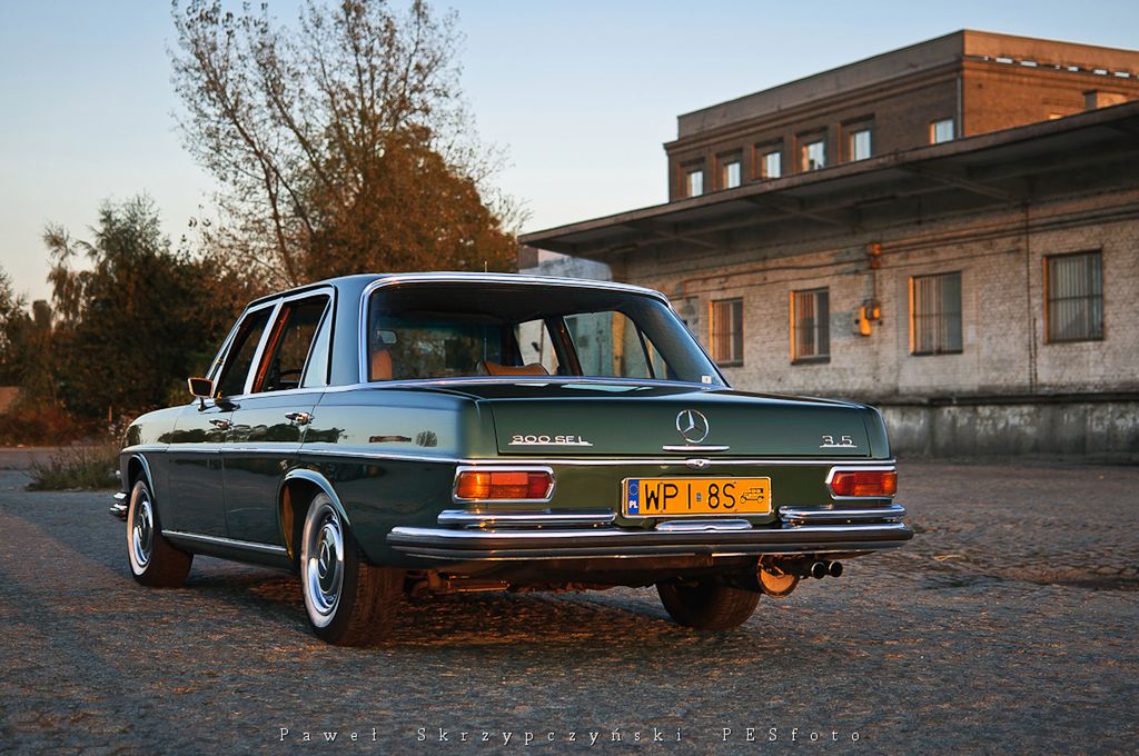Mercedes-Benz 300 SEL 3.5 (W109) 12