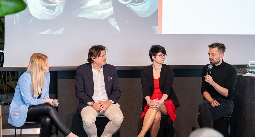 Sztuczna inteligencja a reklama cyfrowa. Sześć ciekawych obserwacji po „adQuery Perspectives”