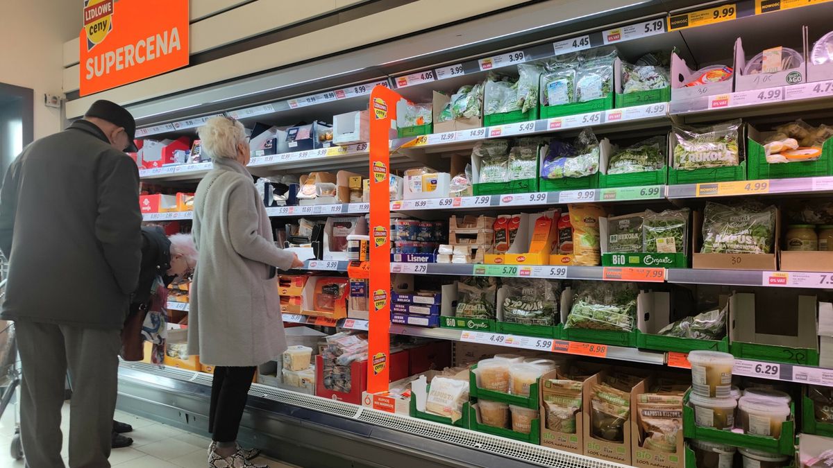 Polacy ruszyli na przedświąteczne zakupy