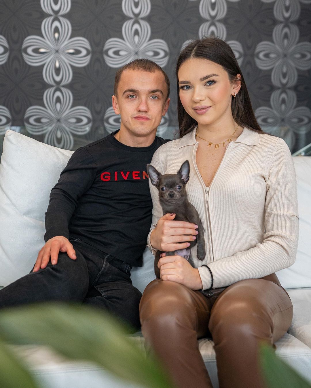 Minimajk z dziewczyną