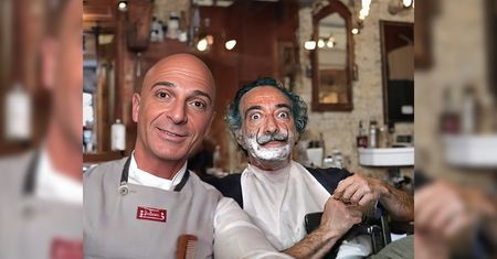 Selfie z przeszłości. Artysta zaprzągł do roboty sztuczną inteligencję i pokazał efekty