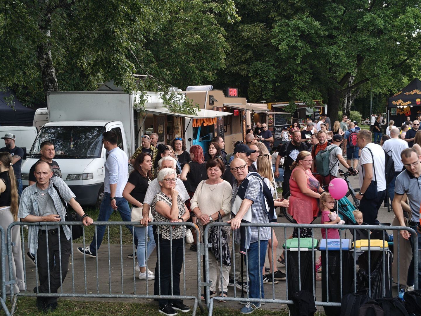 Kliknij w strzałkę, aby przejść do następnych zdjęć!