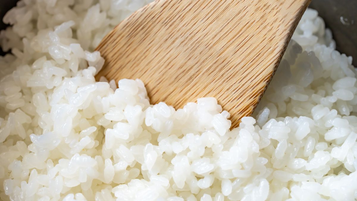 Czy można jeść ugotowany ryż drugiego dnia? Wyjaśniamy