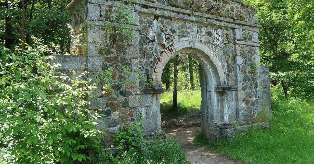Tajemniczy park Wenecja pod Wrocławiem