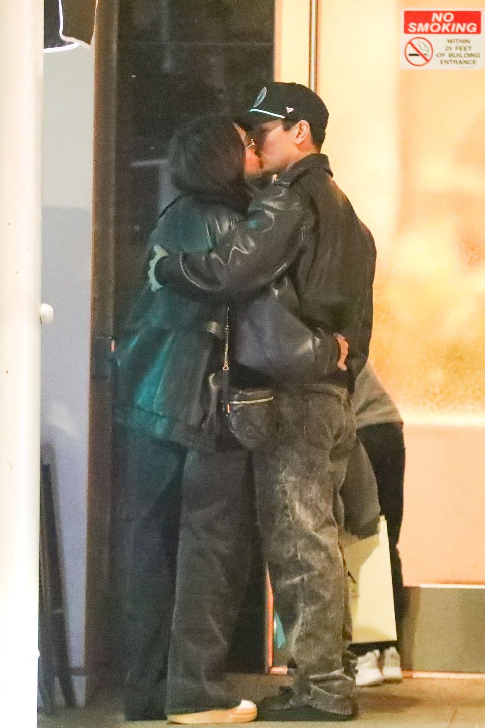 Jessica Alba i Danny Ramirez