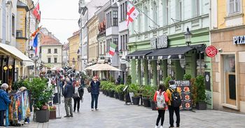 Wprowadzają limit prędkości na Słowacji. Dla osób poruszających się po chodniku