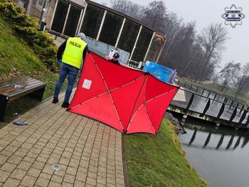 Stracił równowagę i zginął. Ciało wyłowiono ze zbiornika