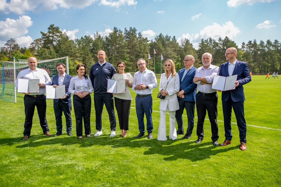 Boisko przy Kolejowej w Ostrowcu przejdzie dużą modernizację. Miasto zdobyło blisko milion złotych