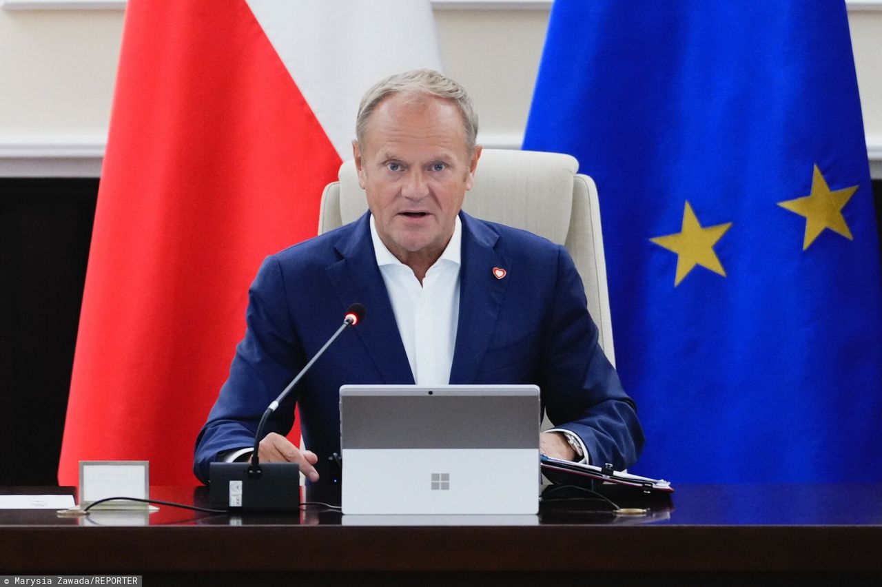 Pierwsze posiedzenie rządu w nowym składzie. Tusk zabrał głos