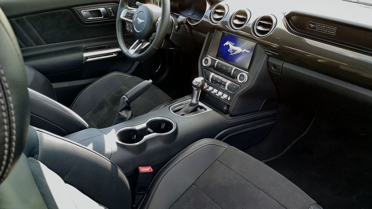 Ford Mustang GT: Działanie systemu SYNC 3, aplikacji FordPass oraz audio B&O 1