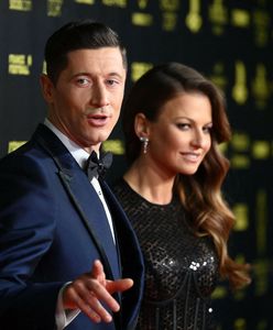 Anna Lewandowska w Paryżu. Uwodzicielskie pozy w zmysłowej sukni