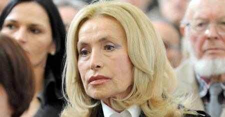 Nie została pochowana sama. "Jego szczątki leżą razem z jej matką"