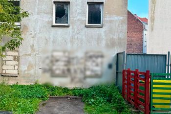 Namalował je na ścianie. 15-latek odpowie za propagowanie nazizmu