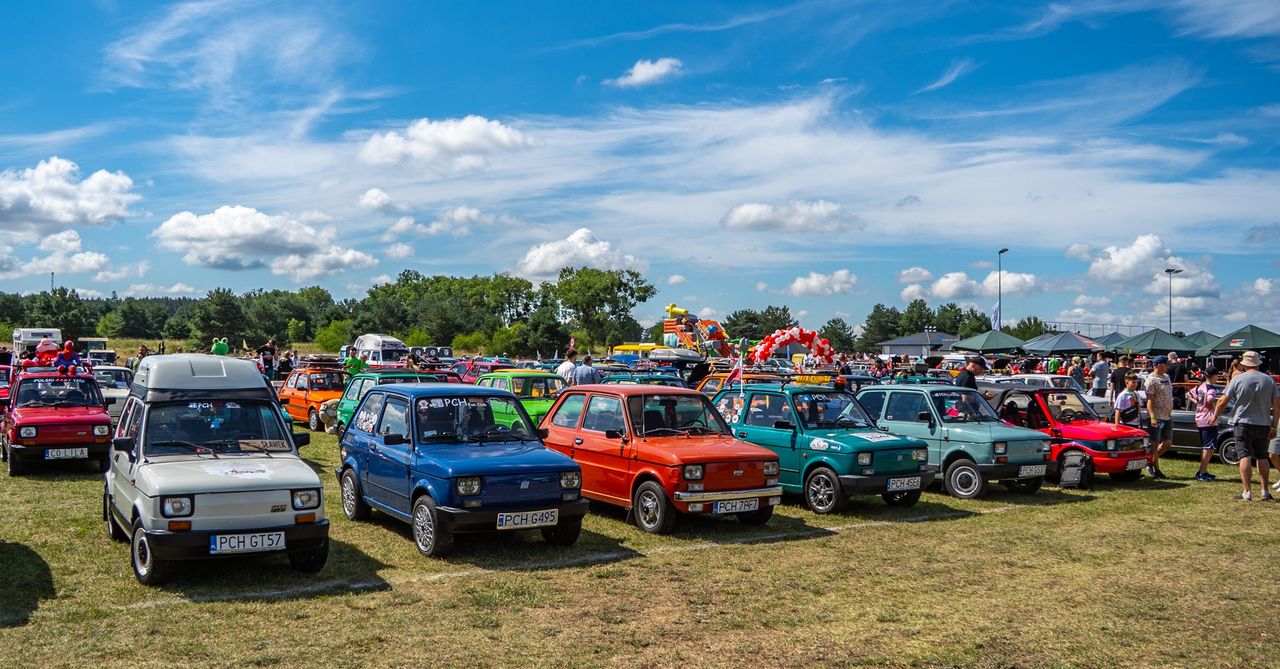 Zakręcone Koła PRL vol. 2. Trwa zlot pojazdów PRL pod Chodzieżą