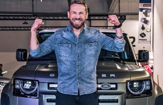 Przemek Kossakowski znika z telewizji. "Nie wiem, czy wrócę"