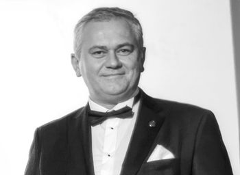 Nie żyje wybitny lekarz. Maciej Paruzel miał 56 lat