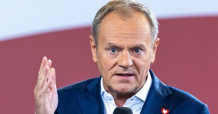Strategia Tuska podzieliła koalicję. "Nie poprzemy". Spór dotyczy prawa do azylu