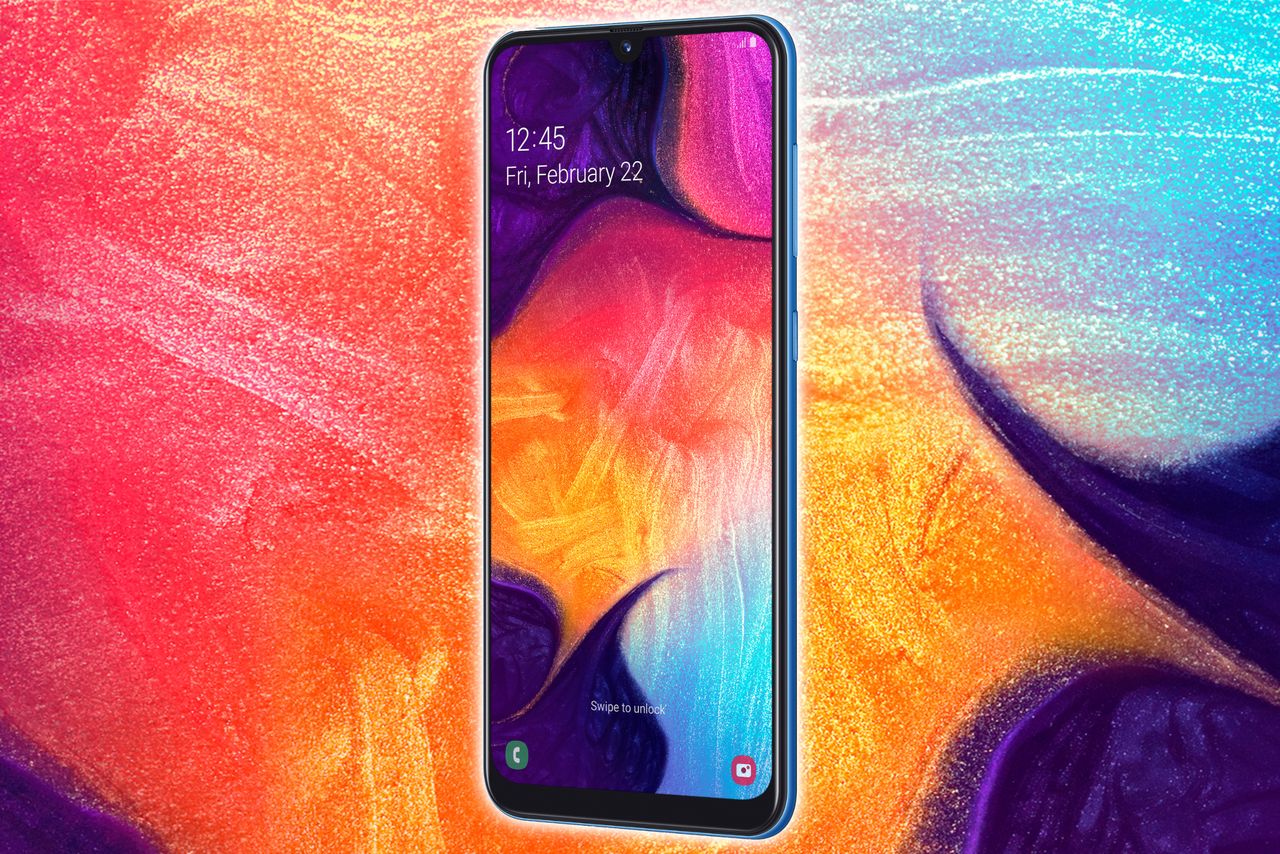 Samsung Galaxy A50 już jest w polskich sklepach