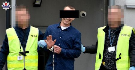 Wyrodny syn znęcał się fizycznie i psychicznie nad matką, groził jej śmiercią. 25-latek trafił do aresztu
