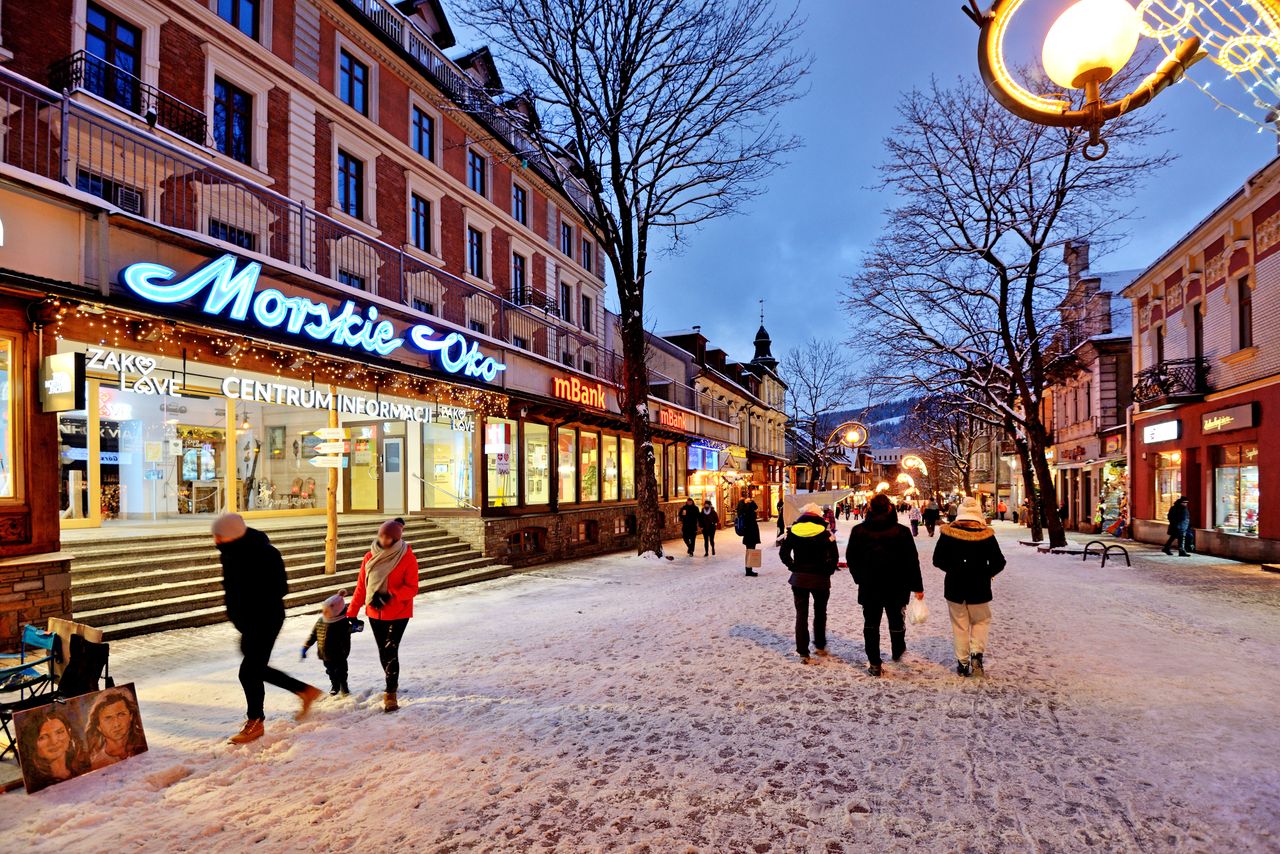 Jak zaoszczędzić na feriach zimowych w Tatrach?