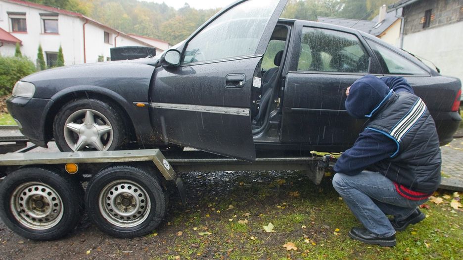 Jak przekazał Samar, w maju br. zarejestrowano w Polsce 80 tys. 459 sprowadzonych z zagranicy używanych samochodów osobowych i dostawczych o dopuszczalnej masie całkowitej do 3,5 tony 