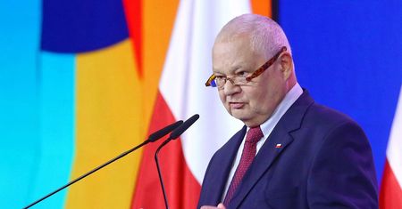 NBP składa zawiadomienia ws. Tuska i Siemoniaka. "Bezprawne"