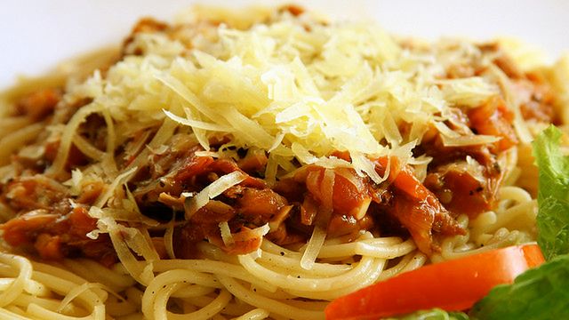 Spaghetti z kurczakiem - jak je zrobić? 1