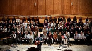 Koncert dla człowieczeństwa. Gwiazdy jednoczą się dla Gazy [RELACJA]